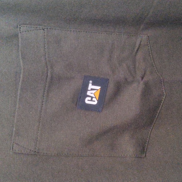 CAT Caterpillar Men's Army Moss Logo Pocket T-Shirt - Size XL - Picture 3 of 5